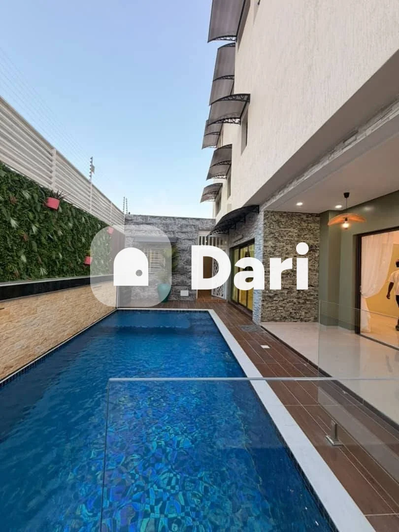 Villa triplex 8 pièces de luxe à Abatta — photo 1