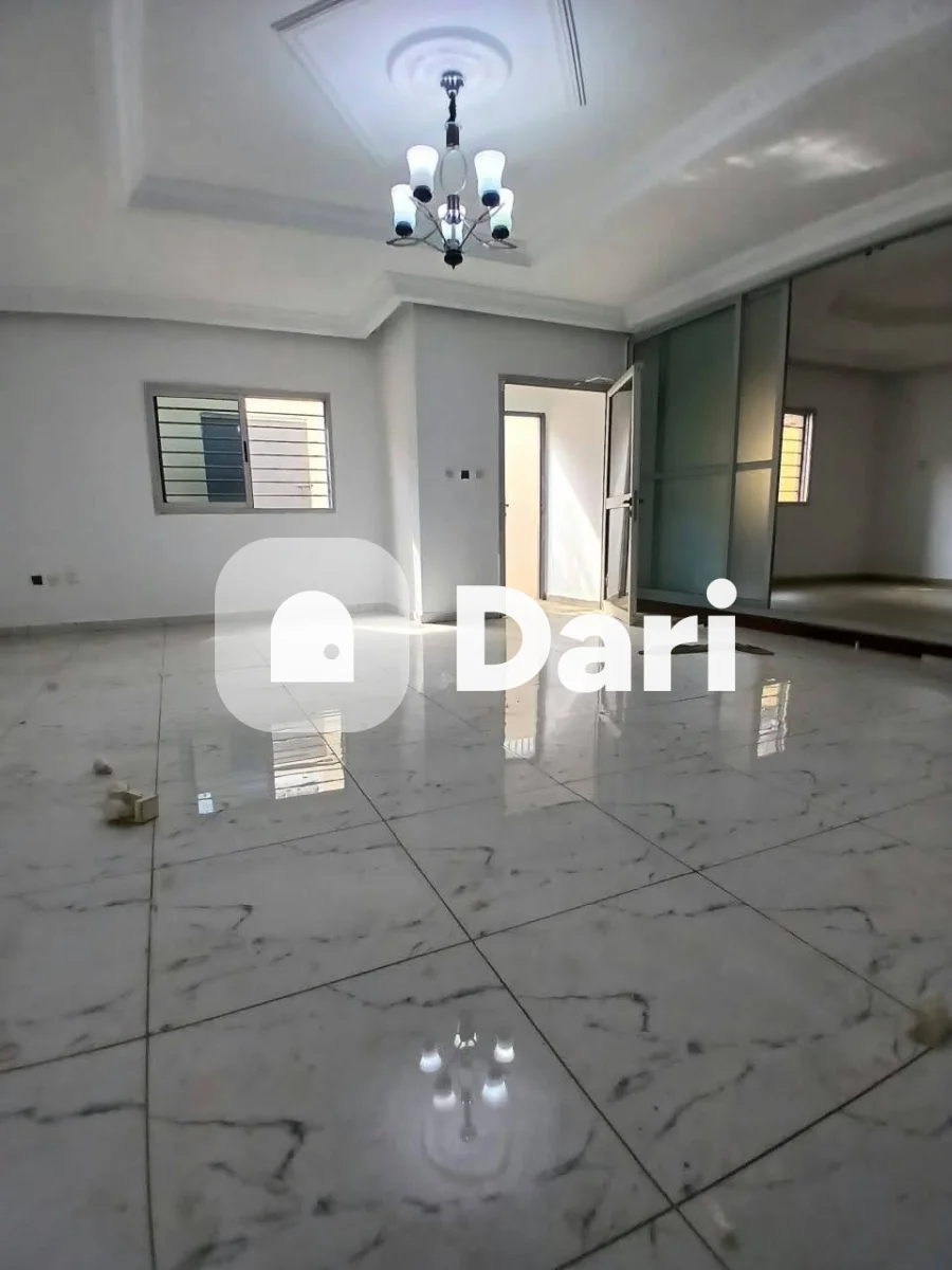 Appartement 6 pièces à Cocody Riviera Palmeraie — photo 1