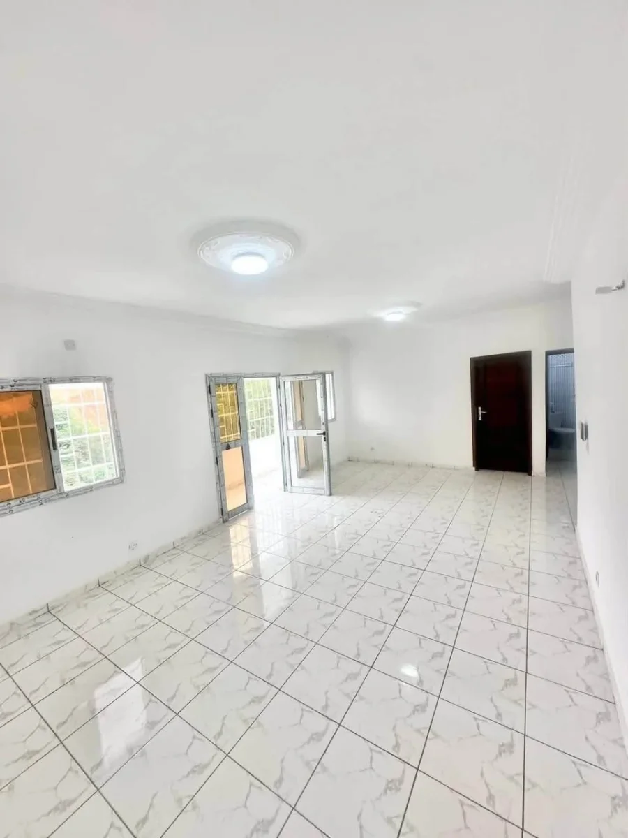 Appartement 3 pièces avec parking intérieur