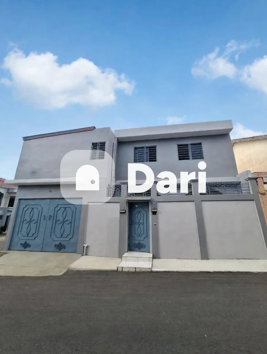 Duplex 5 pièces à louer à Abatta Cité Oribat — photo 1