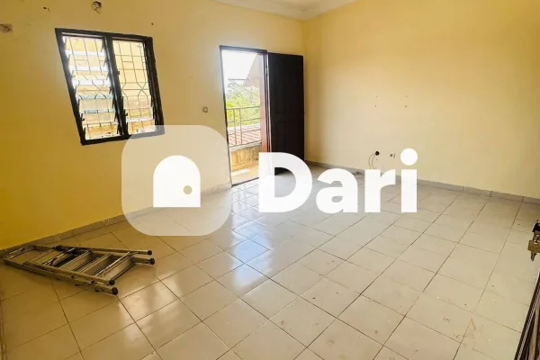Studio américain au 2e étage à Bingerville Carrefour CIE