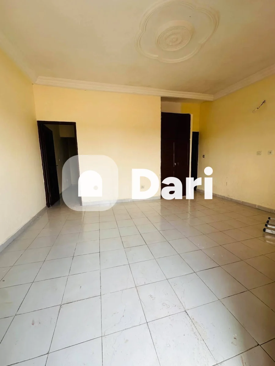 Studio américain au 2e étage à Bingerville Carrefour CIE — photo 3
