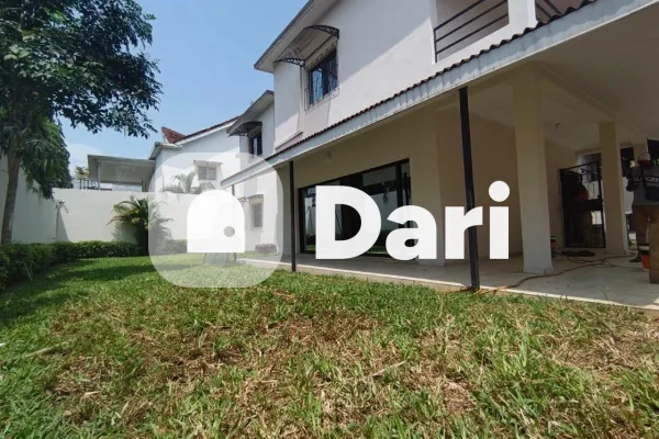 Villa duplex 6 pièces à Riviera 4, Cocody
