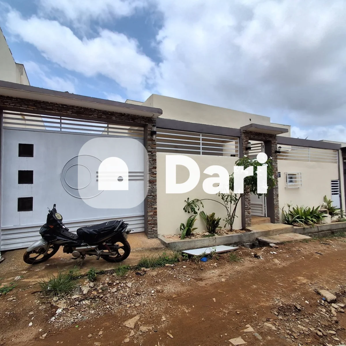 Villa 4 pièces avec garage à Bingerville Cité Pétroci — photo 1