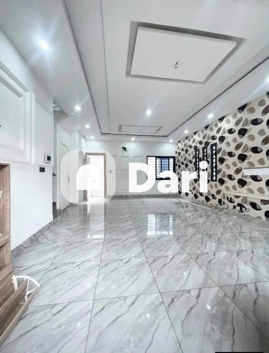 Villa triplex 7 pièces à louer à Angré Djorobité — photo 2