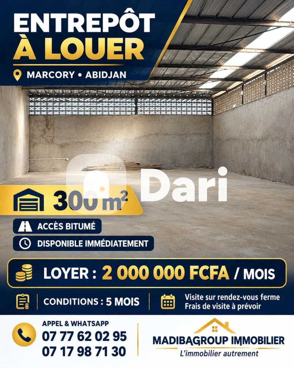 Entrepôt 300 m² à louer à Marcory