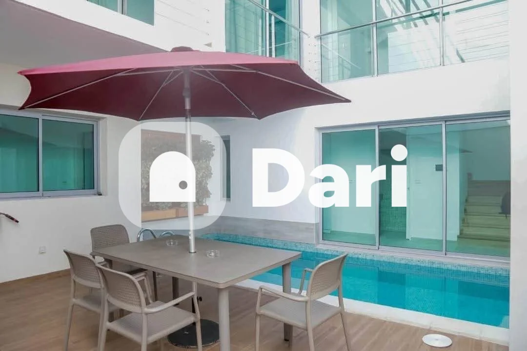 Duplex 4 pièces meublé avec piscine à Zone 4 — photo 2