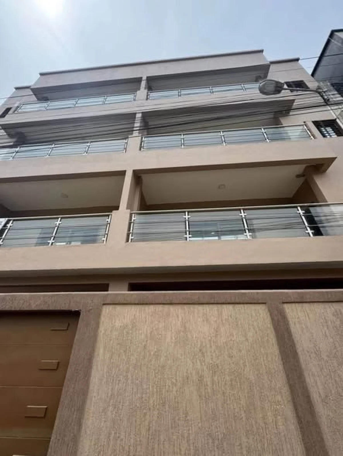 Appartement 4 pièces à Angré