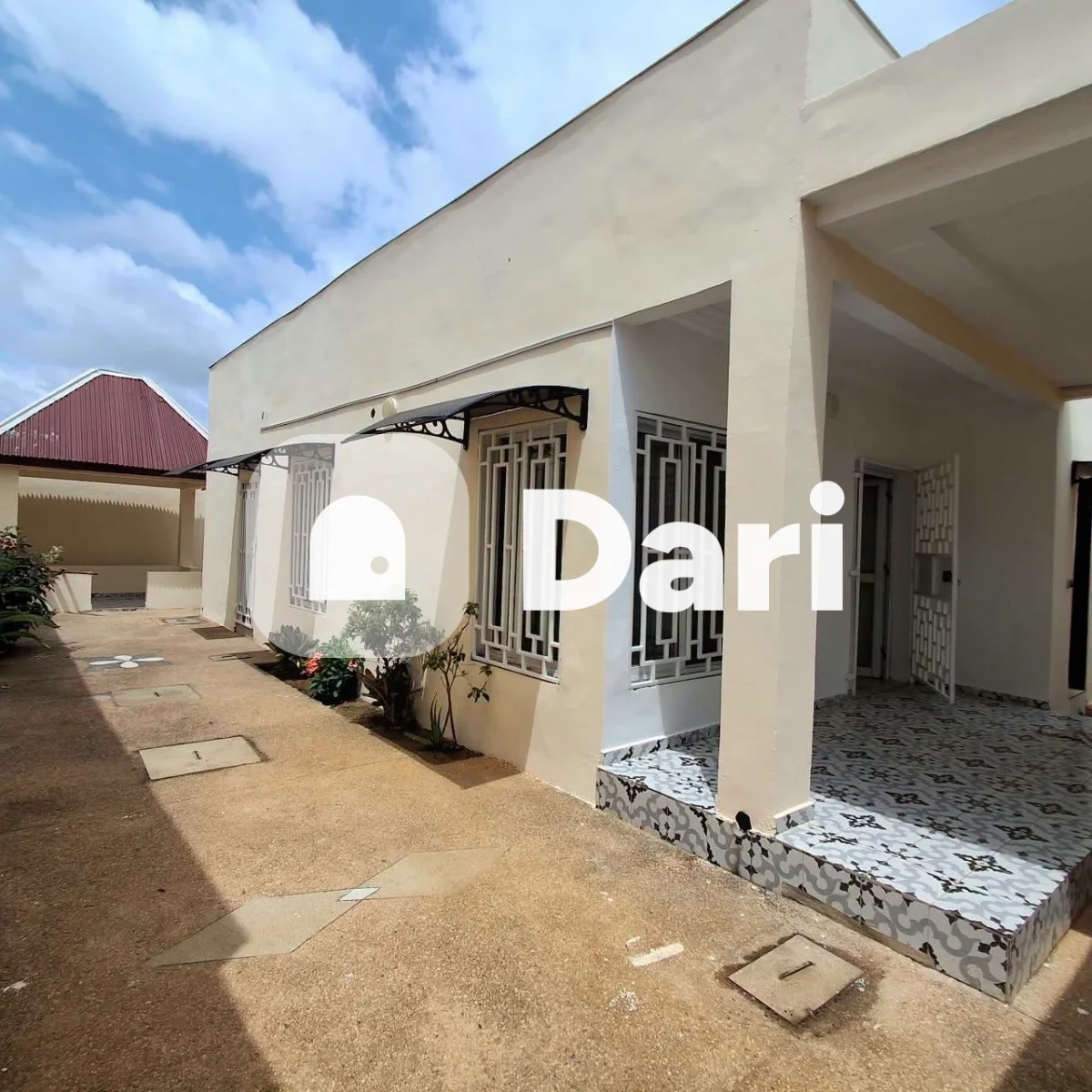 Villa 4 pièces avec garage à Bingerville Cité Pétroci — photo 2