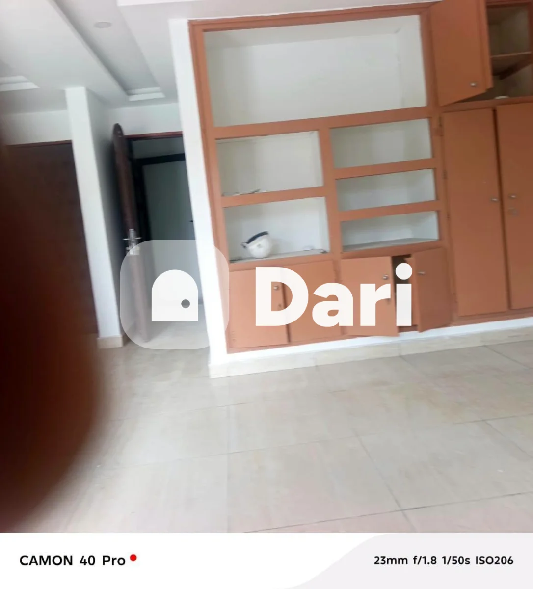 Grande villa duplex 25 pièces avec jardin et garage à Deux-Plateaux Vallon — photo 3