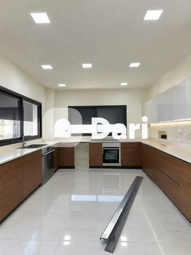 Villa triplex 10 pièces avec piscine à Cocody Centre — photo 1