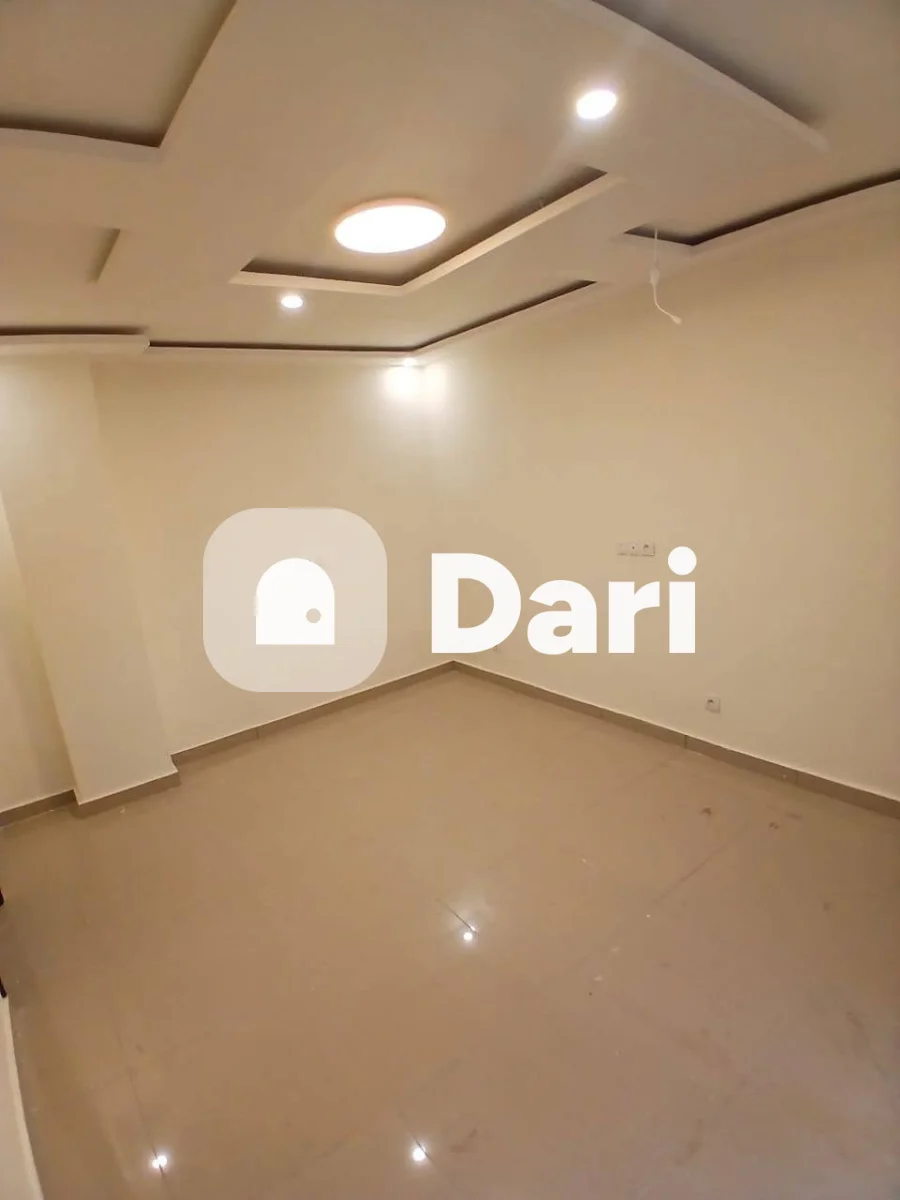 Appartement 3 pièces avec balcon à Angré 7e tranche — photo 1