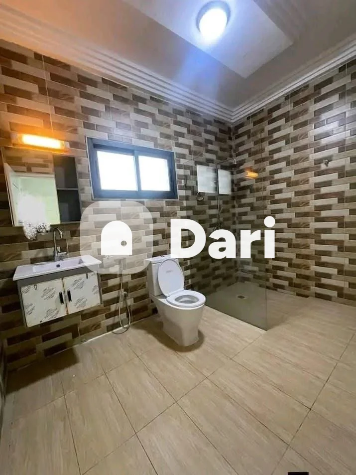 Duplex 7 pièces à louer à Angré CHU — photo 3