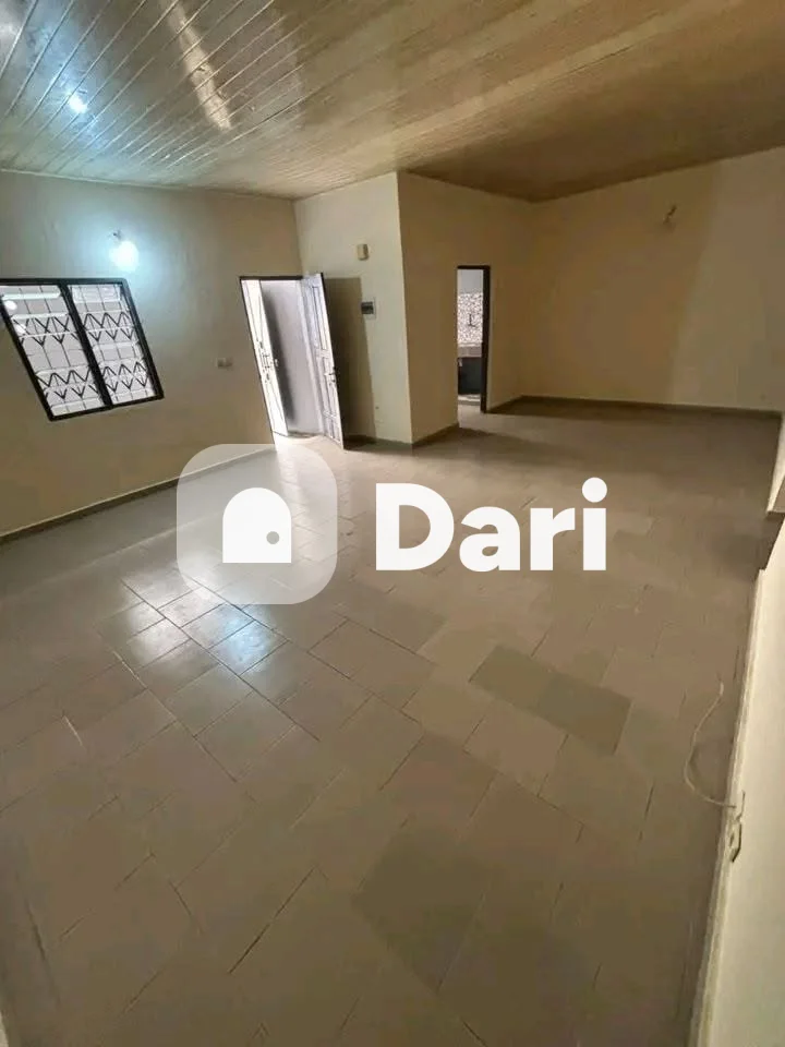 Maison 3 pièces à louer à Bingerville — photo 2