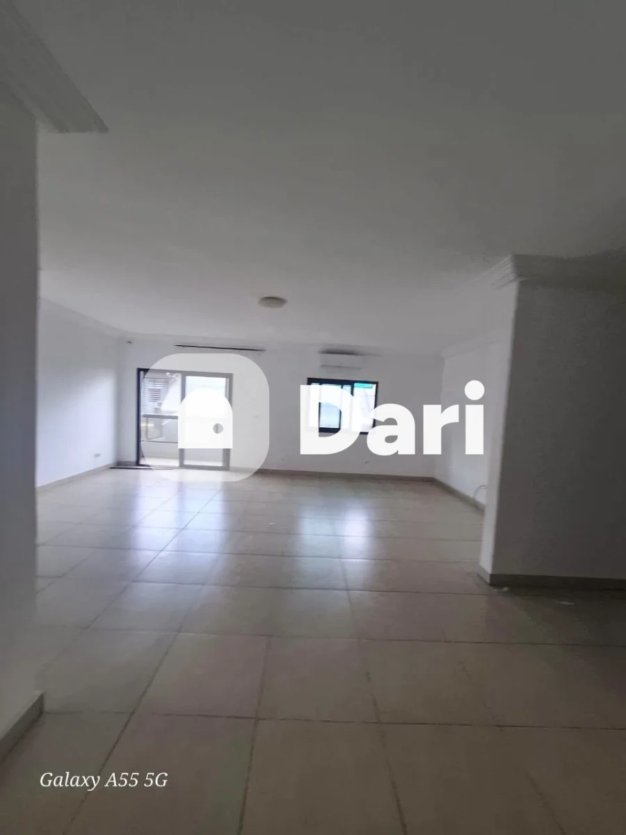 Appartement 3 pièces à Cocody Angré 8e tranche — photo 1