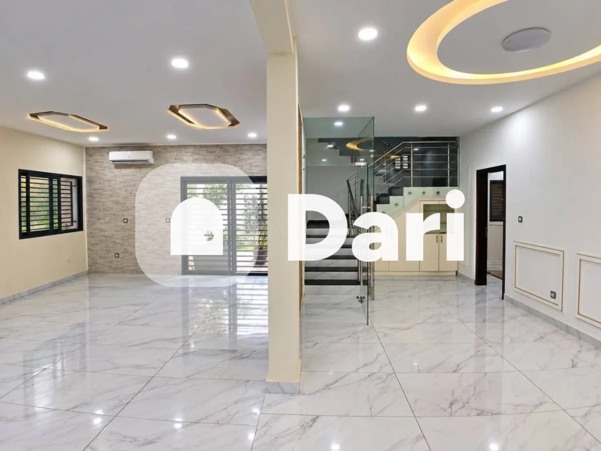 Villa 6 pièces à louer à Riviera Faya — photo 3