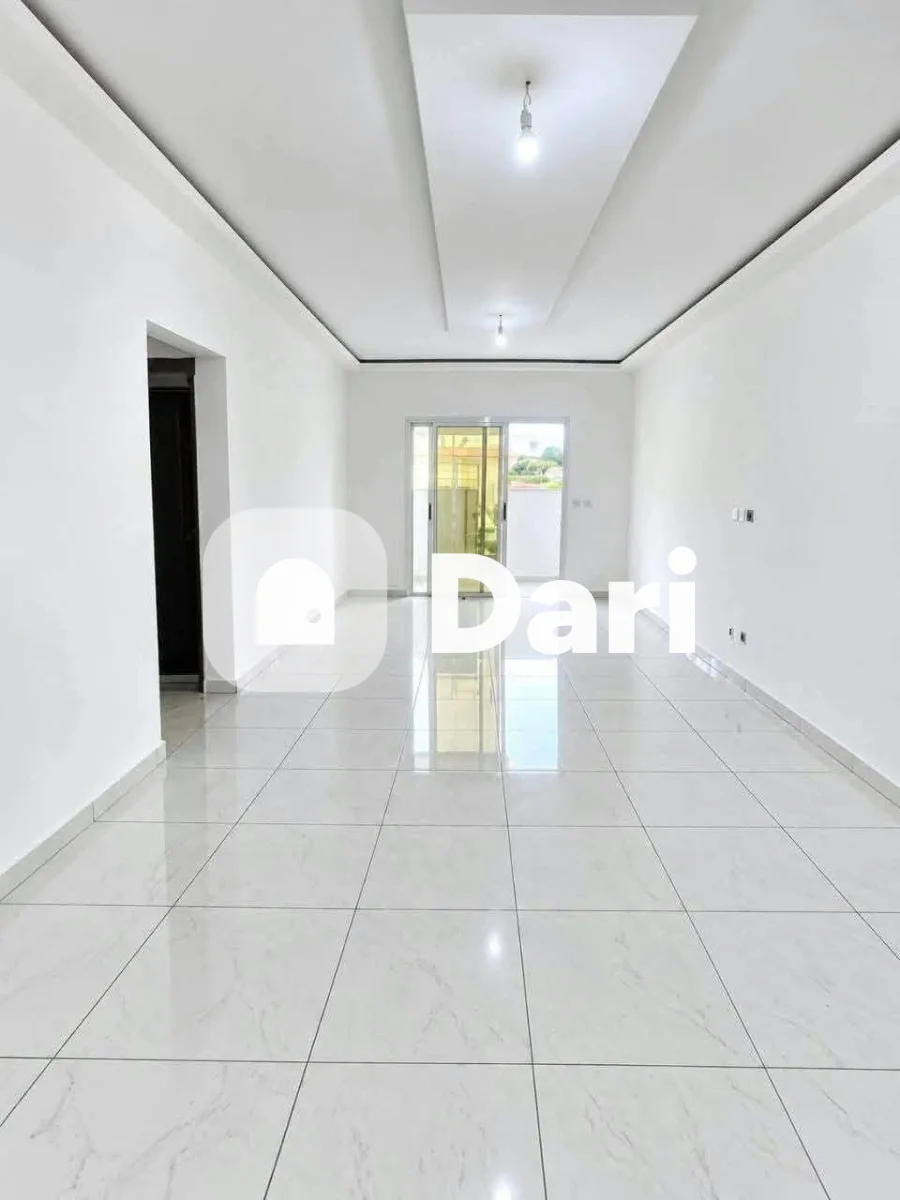 Appartement 4 pièces au rez-de-chaussée à Angré Nouveau CHU — photo 1