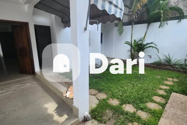 Villa duplex 4 pièces à Angré 8e tranche, Cocody