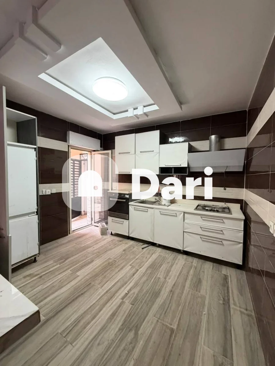 Appartement F5 type villa au rez-de-chaussée à Cité Synasscas — photo 2