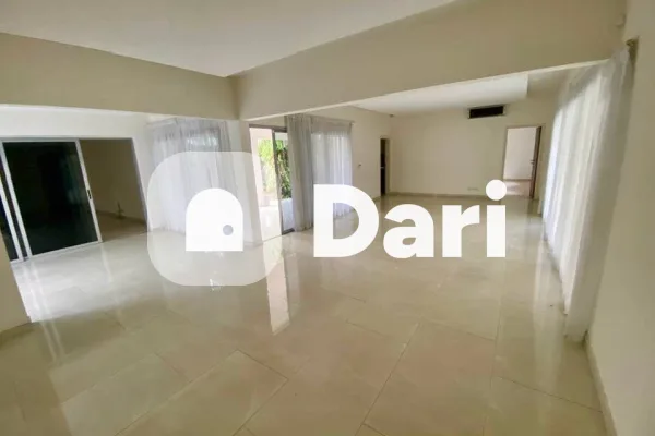 Villa 5 pièces avec piscine à Bingerville Lycée Jeune Fille