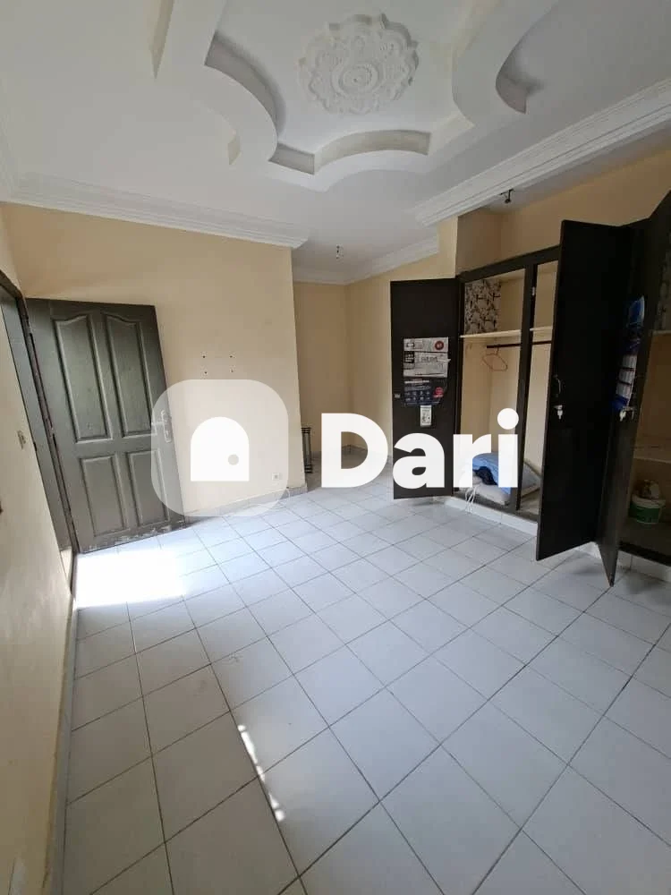 Studio 90 m² au 1er étage avec balcon à Angré — photo 3