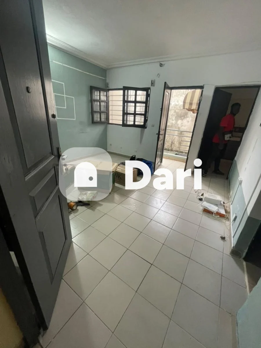 Studio à louer à la 9ᵉ Tranche — photo 2