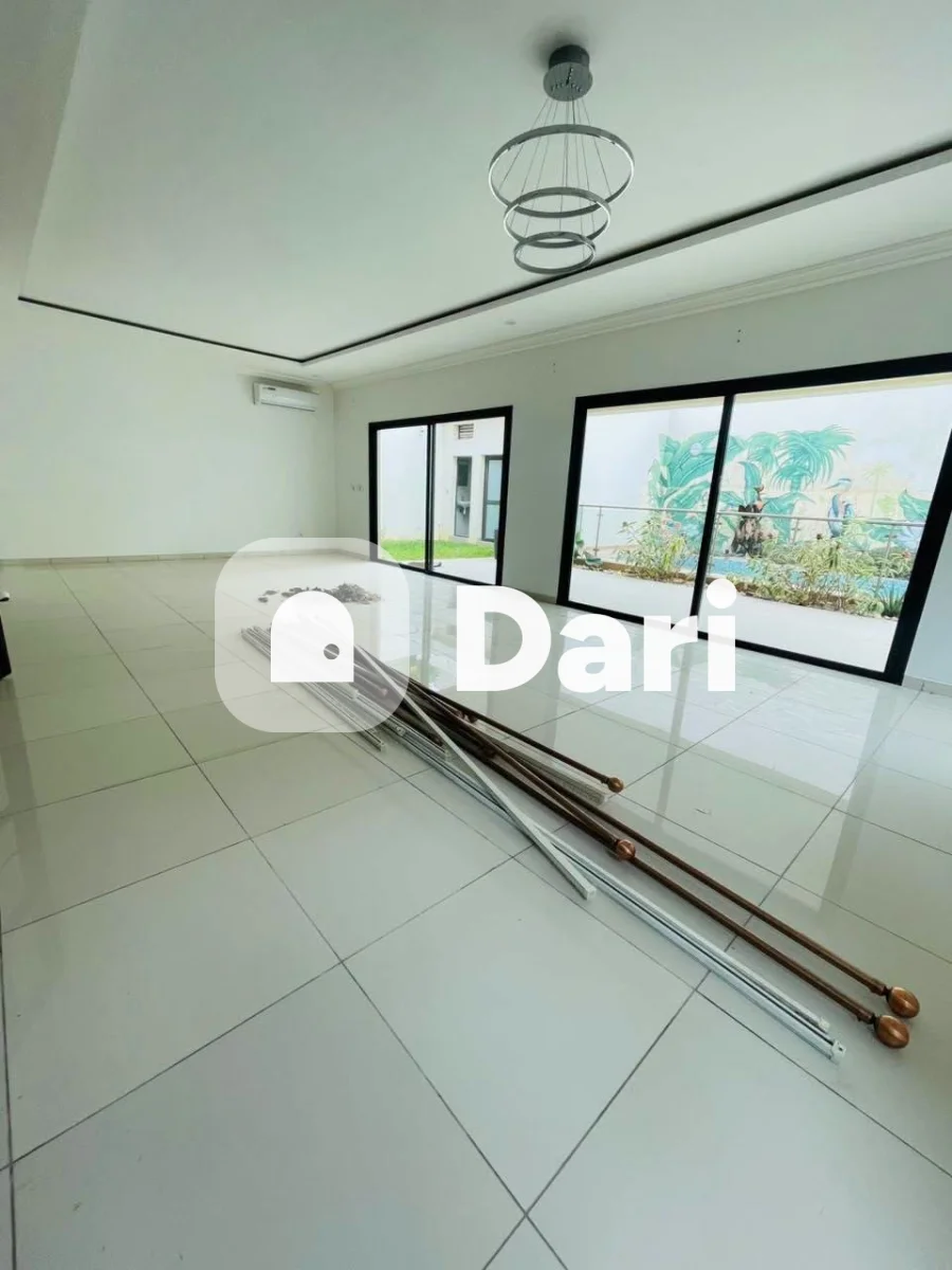 Villa duplex 4 chambres à Angré Zone Gestoci — photo 3