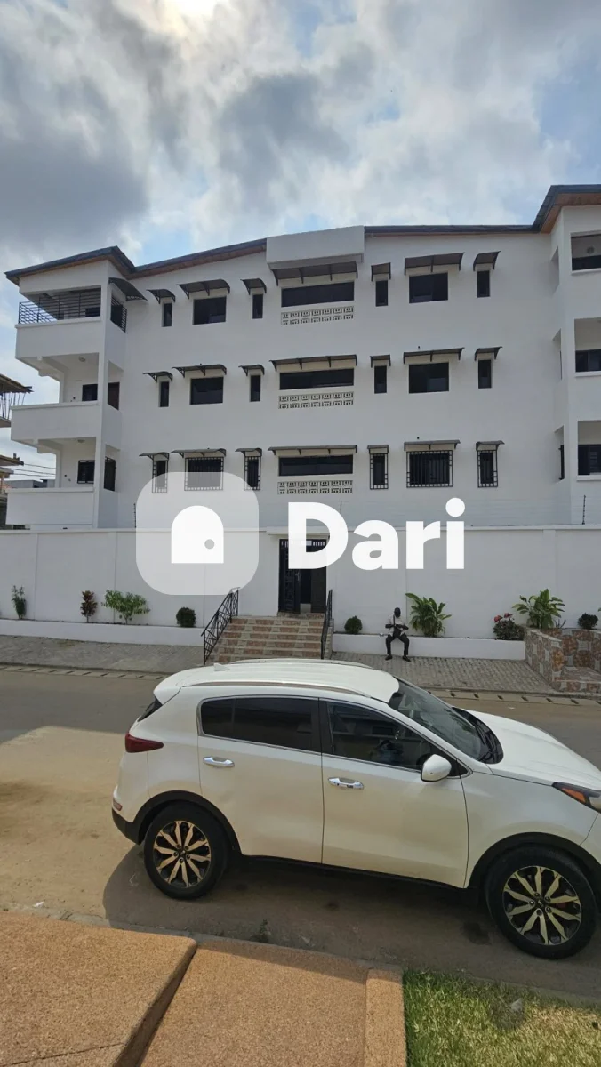 Appartement 4-5 pièces à Angré derrière le CHU — photo 1