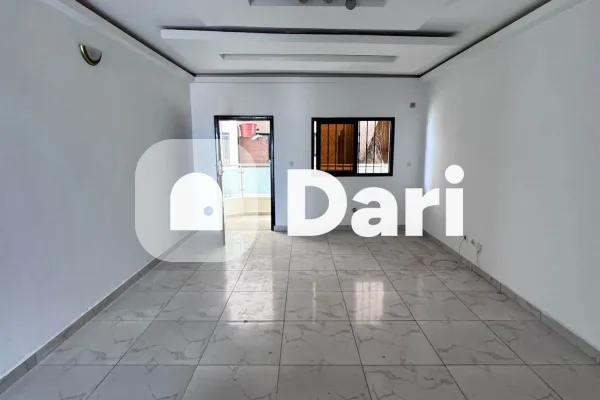 Appartement 3 pièces moderne à Abatta, carrefour Drogba