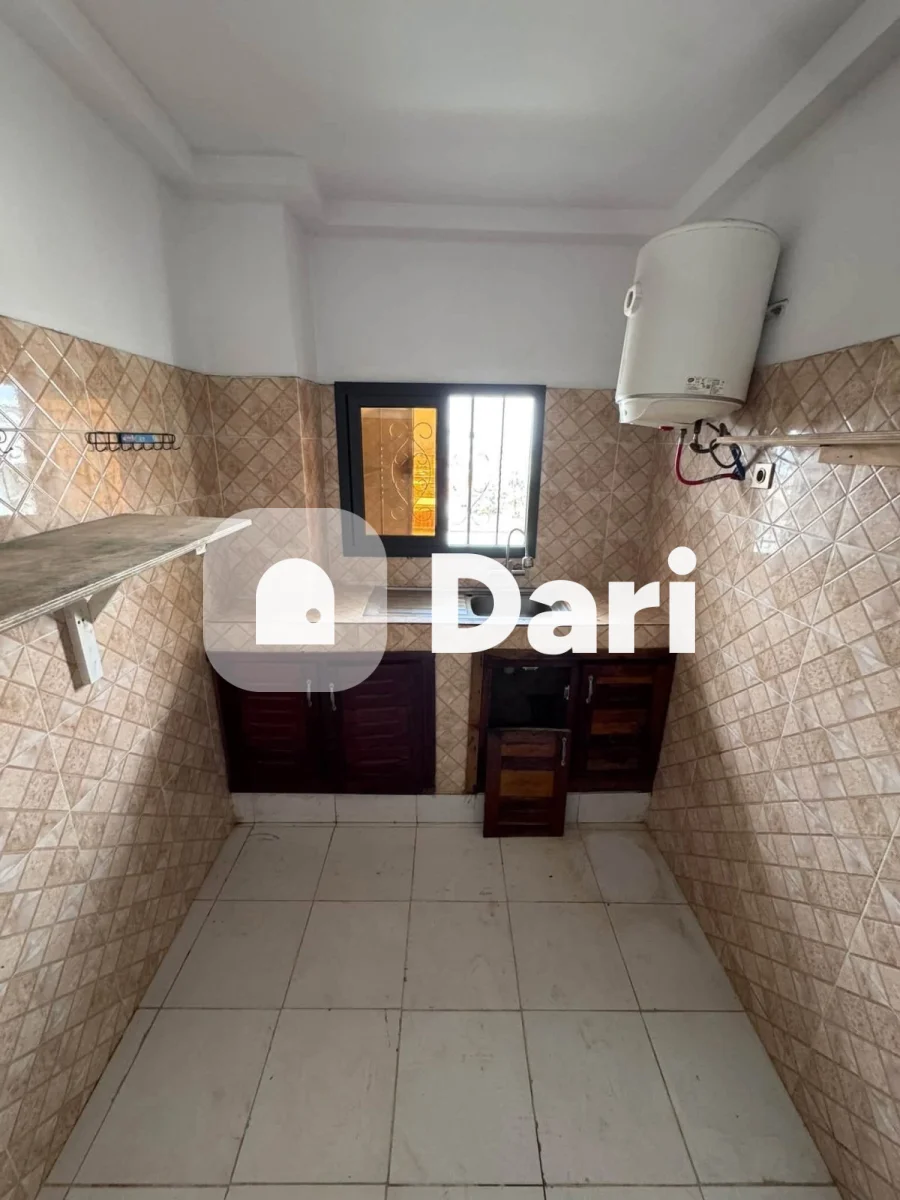 Appartement 3 pièces moderne à Abatta, carrefour Drogba — photo 3