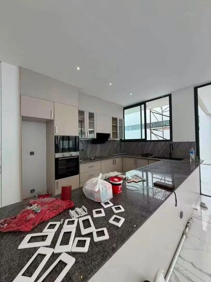 Villa duplex 7 pièces avec piscine à Riviera Golf 1