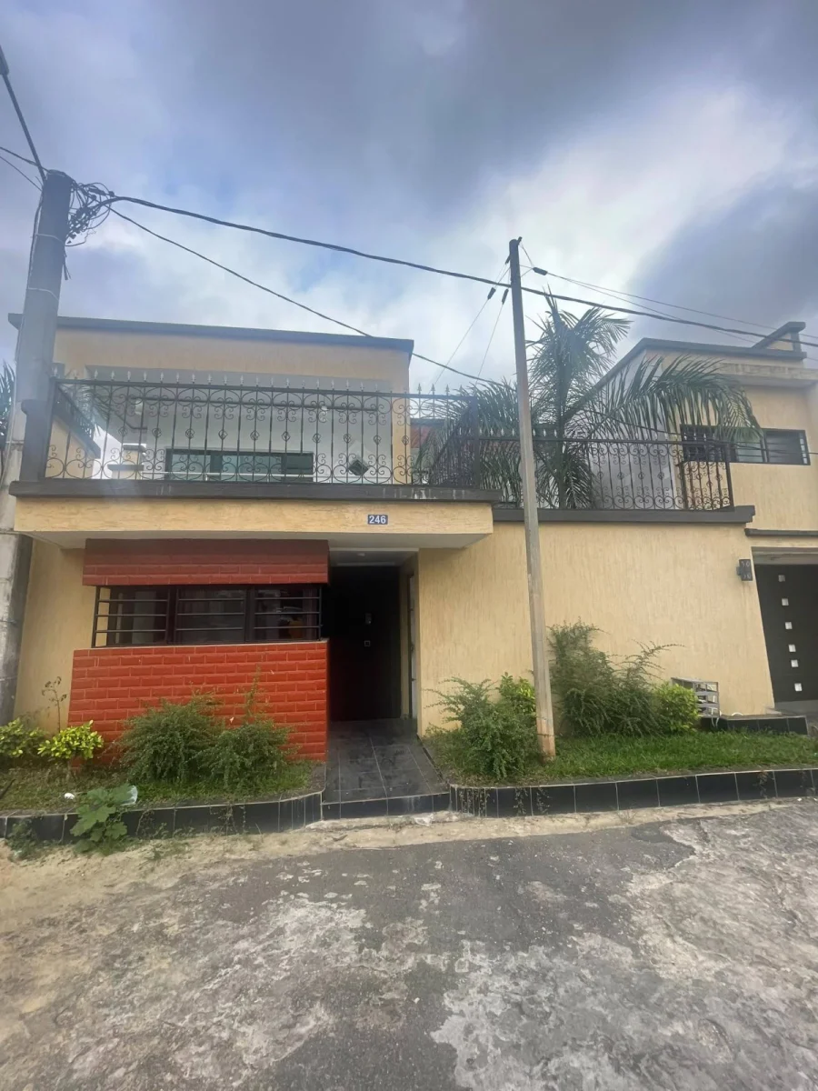 Villa duplex 6 pièces à Cocody Angré Nouveau CHU