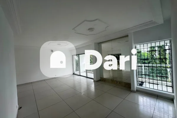 Appartement 5 pièces à Riviera Golf 1