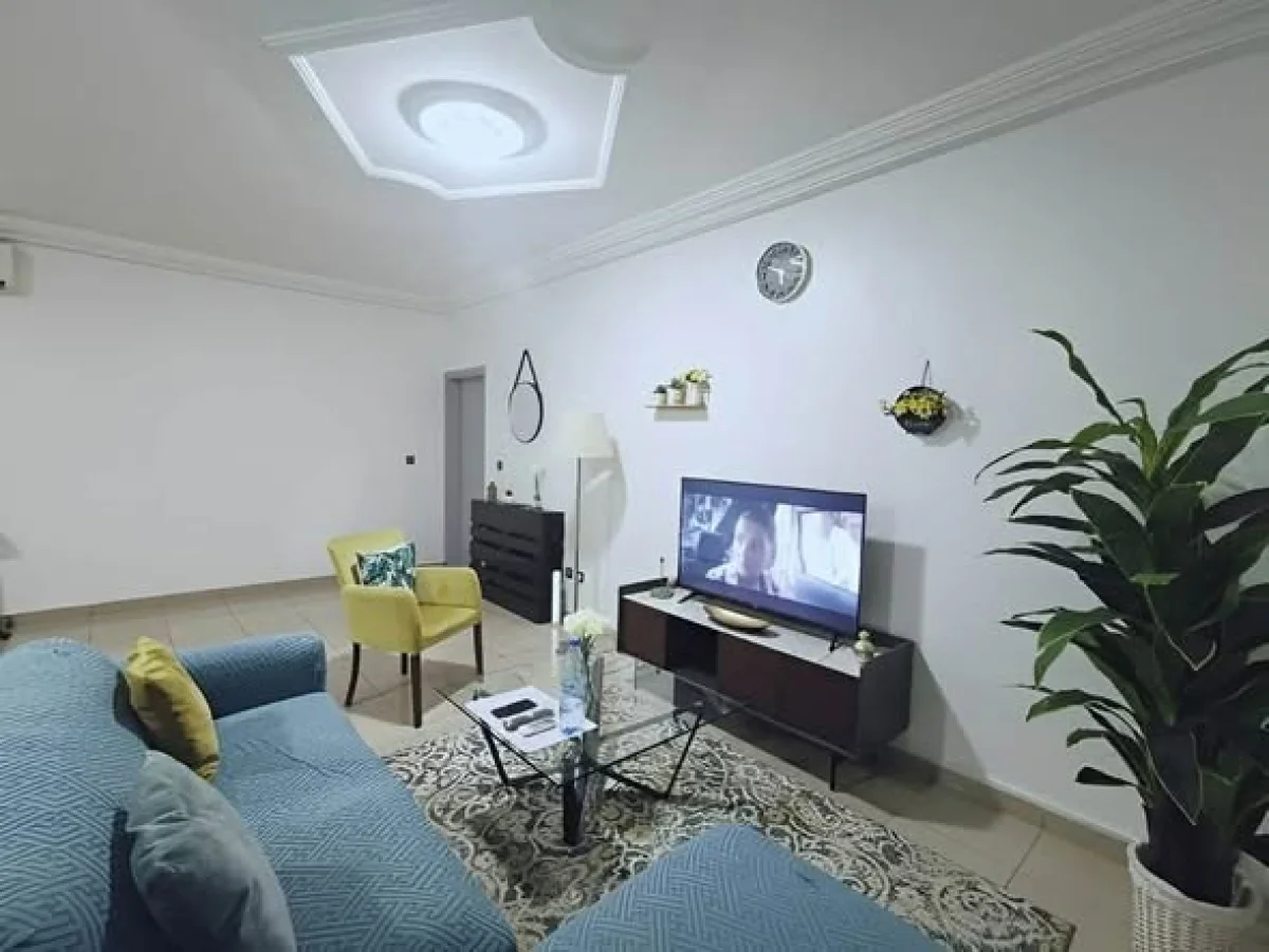 Appartement 2 pièces meublé à Cocody 9ème Tranche