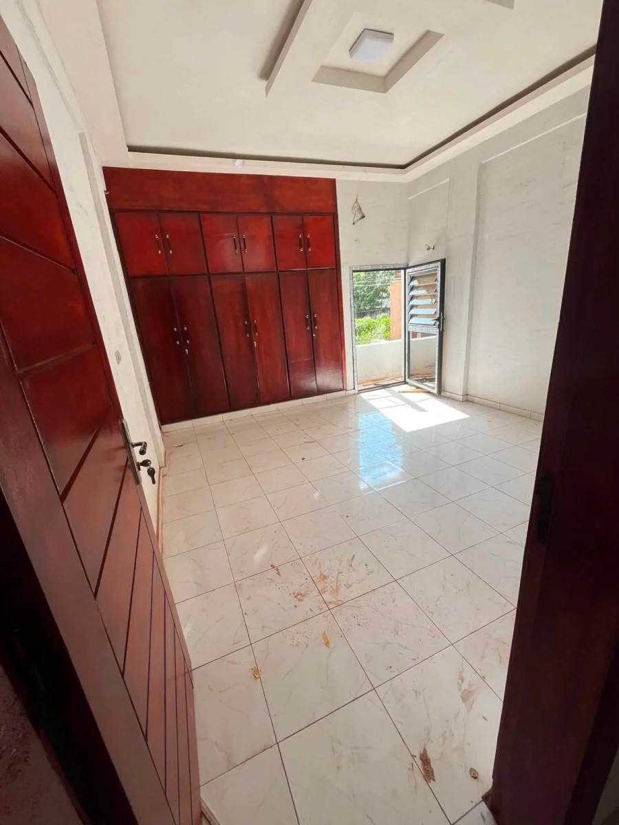 Appartement 3 pièces à Riviera Faya Zone Laurier