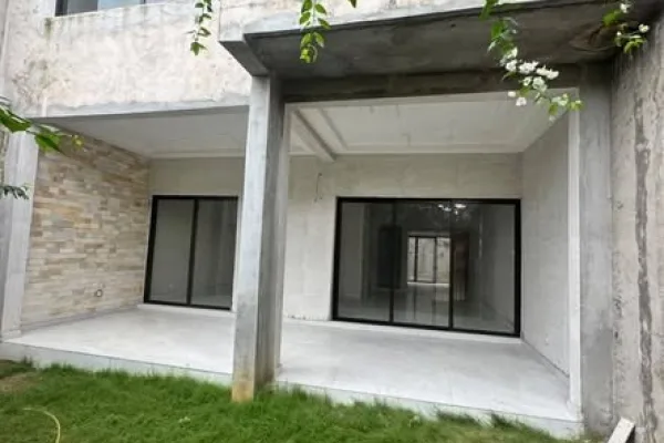 Villa duplex 5 pièces à Riviera Faya