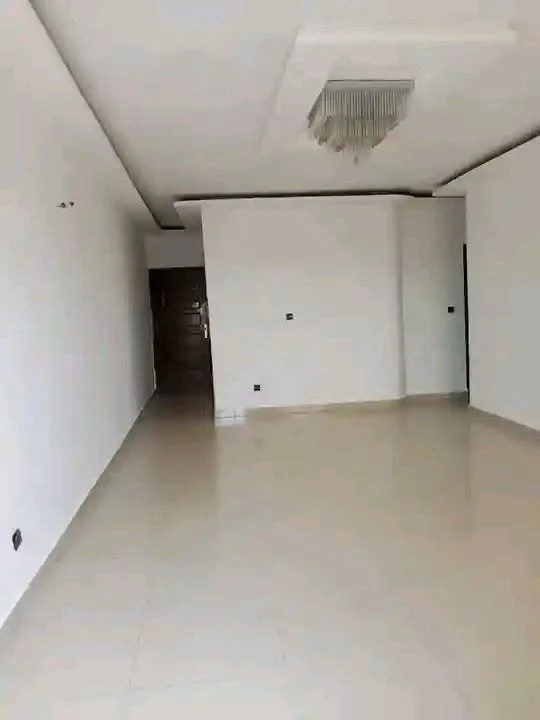 Appartement 3 pièces à Angré, près du CHU