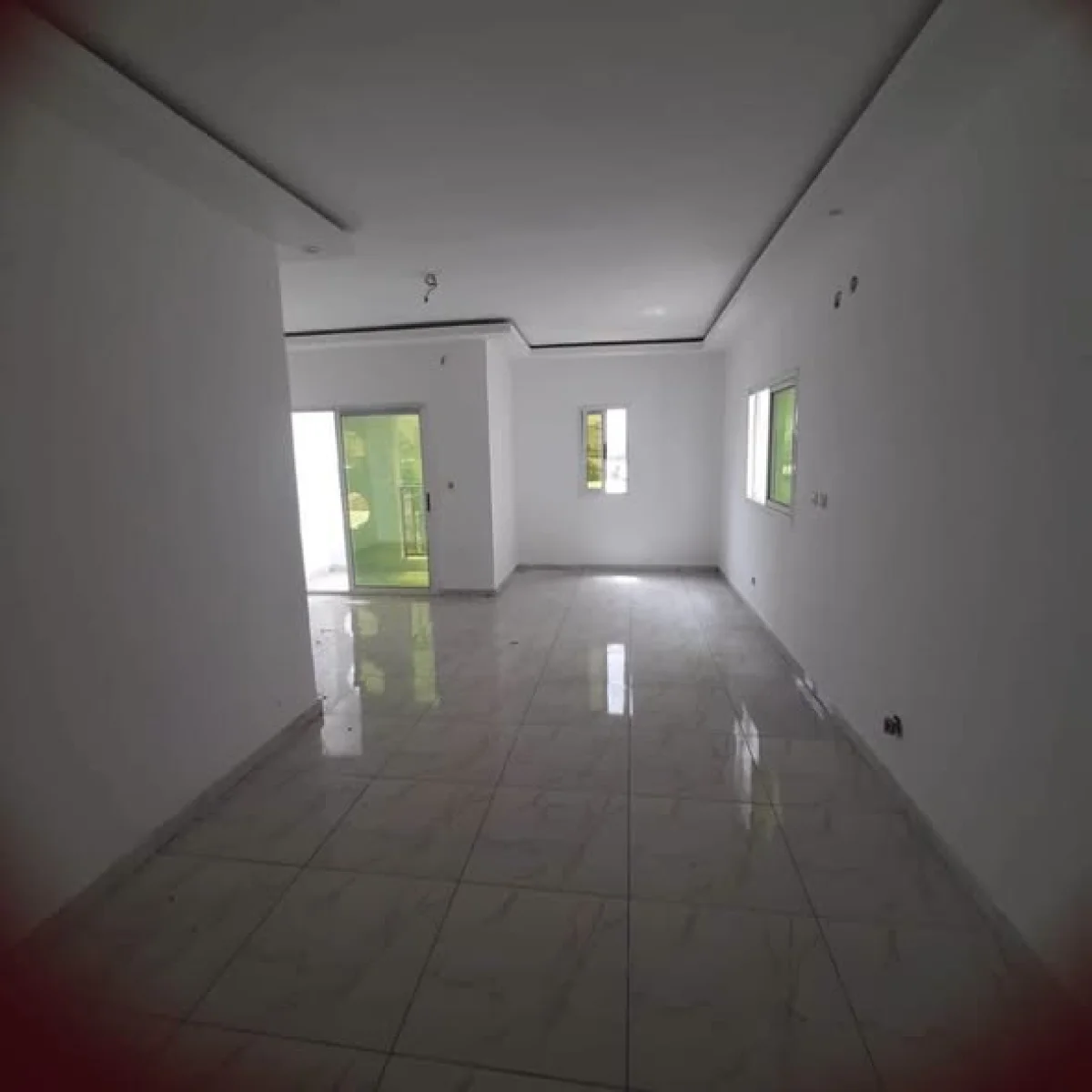Villa duplex 5 pièces avec garage à Angré CHU Djorobité