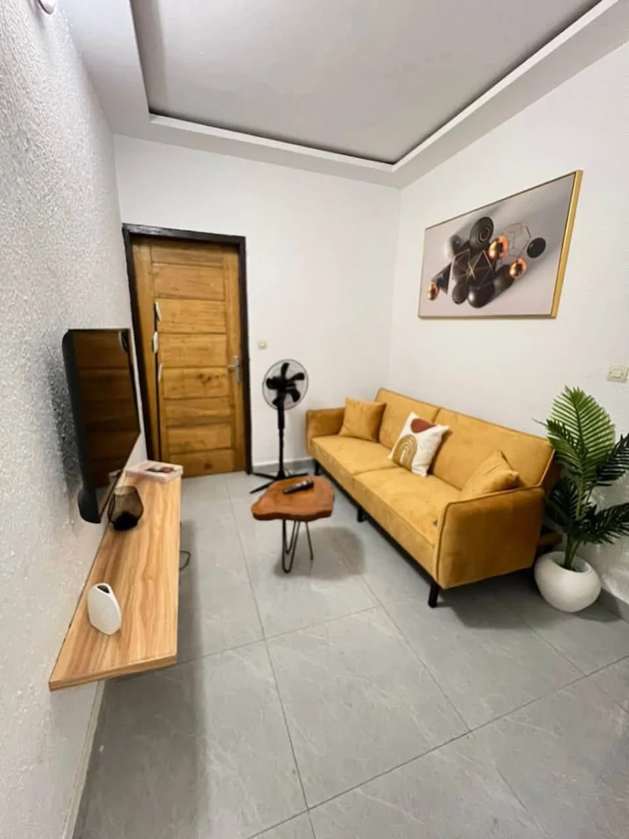 Appartement 2 pièces meublé à Riviera Bonoumin